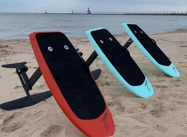 What Benefits Does an Electric Hydrofoil Offer? 